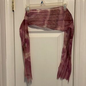 Elegant wine & Pink Scarf